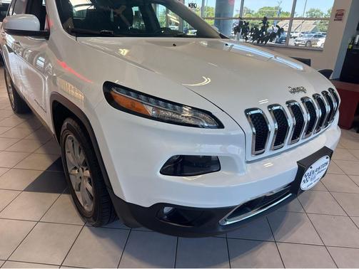 Bright White Clearcoat 2018 Jeep Cherokee Limited
