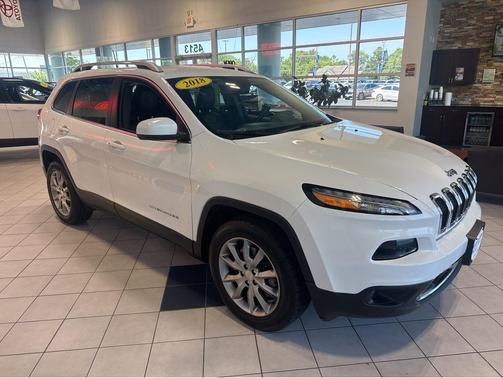 Bright White Clearcoat 2018 Jeep Cherokee Limited
