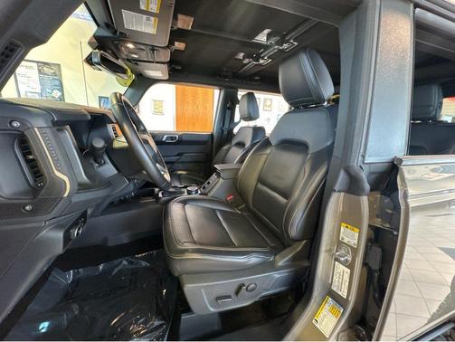 Marsh Gray 2025 Ford Bronco Badlands