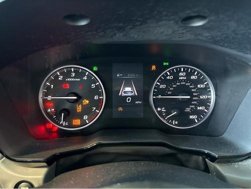 Ice Silver Metallic 2022 Subaru Outback Premium