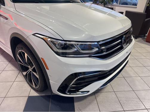 2022 Volkswagen Tiguan 2.0T SEL R-Line 4MOTION
