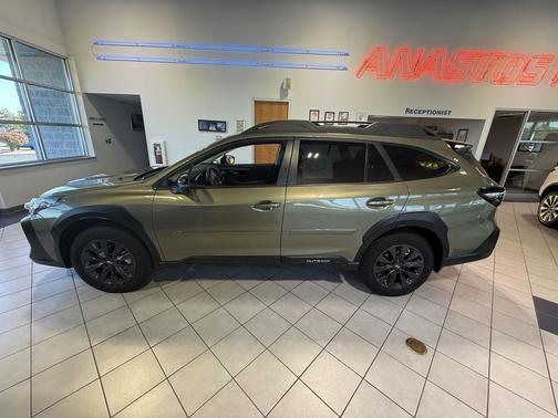 2025 Subaru Outback Onyx Edition XT