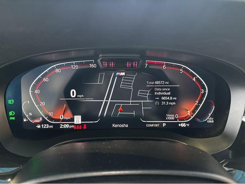 Alpine White 2022 BMW 530 i xDrive