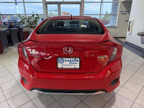 2019 Honda Civic Touring