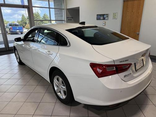 2023 Chevrolet Malibu 1LS