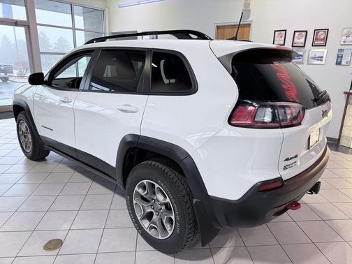 2022 Jeep Cherokee Trailhawk