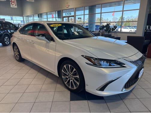 Eminent White Pearl 2021 Lexus ES 250 Base