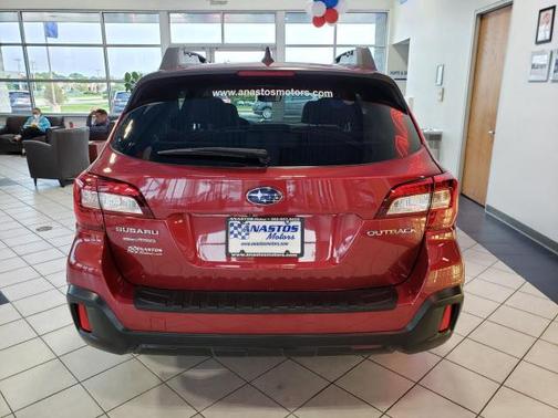 Crimson Red Pearl 2018 Subaru Outback 2.5i Premium