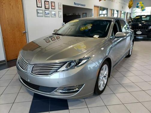 2016 Lincoln MKZ Hybrid Base