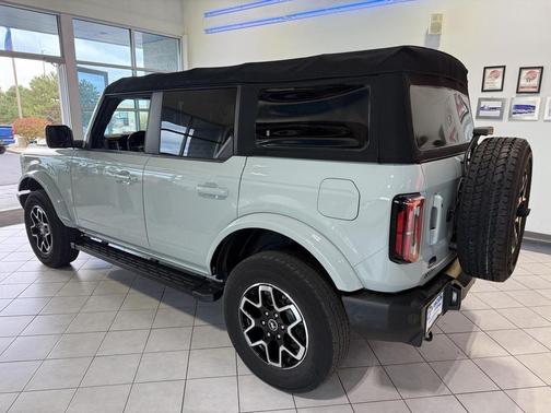 2021 Ford Bronco Outer Banks