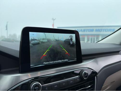 2021 Ford Escape Titanium