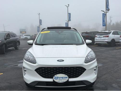 2021 Ford Escape Titanium