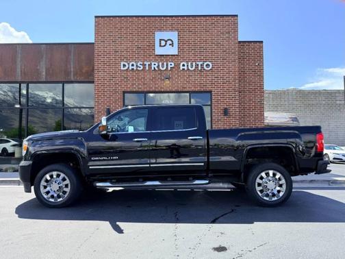 Summit White 2017 GMC Sierra 2500 Denali