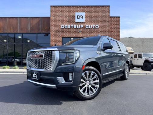 White Frost Tricoat 2021 GMC Yukon XL Denali