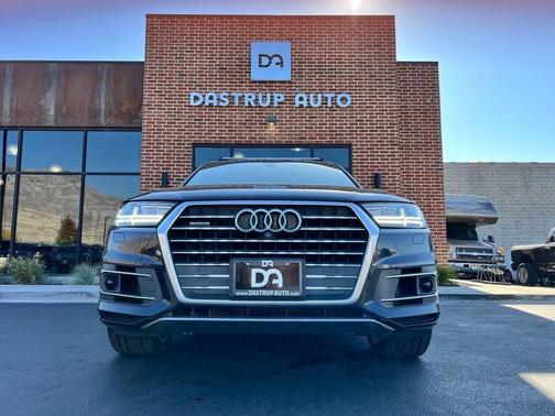 2017 Audi Q7 3.0T Prestige
