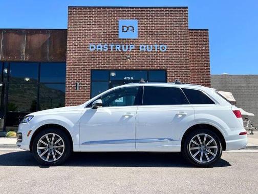 2019 Audi Q7 45 Premium