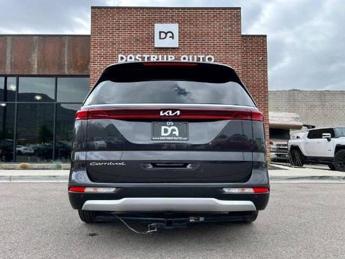 2022 Kia Carnival EX