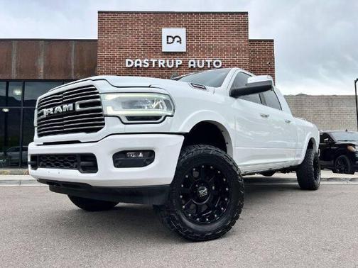 2019 RAM 3500 Laramie Mega Cab 4x4 6'4' Box