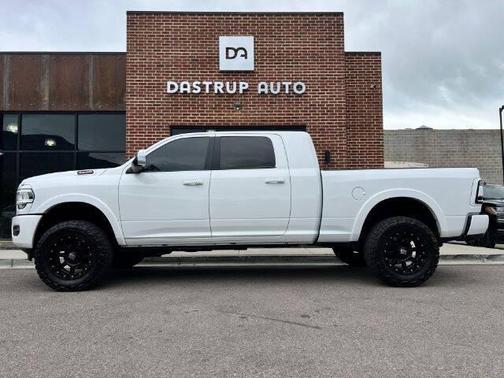 2019 RAM 3500 Laramie Mega Cab 4x4 6'4' Box