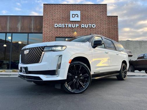 2022 Cadillac Escalade ESV Luxury