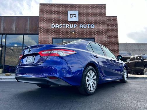 2018 Toyota Camry Hybrid XLE