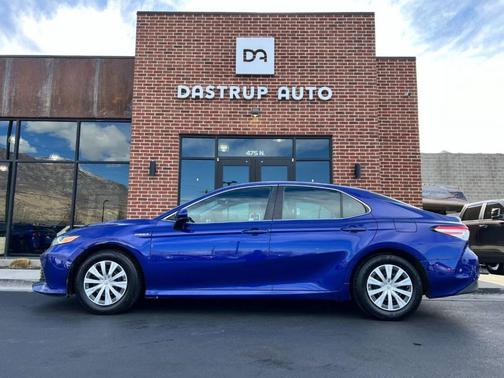 2018 Toyota Camry Hybrid XLE