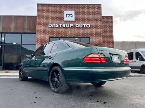 2001 Mercedes-Benz E-Class 4M