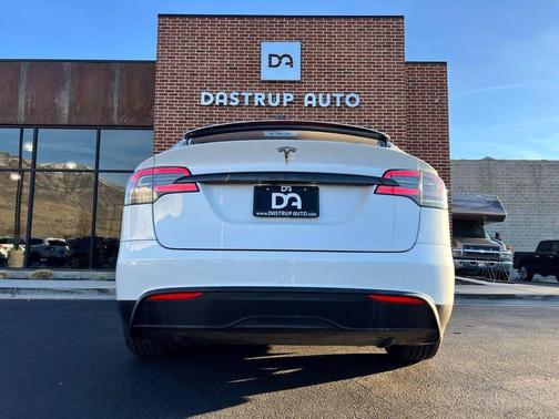 2022 Tesla Model X Dual Motor All-Wheel Drive