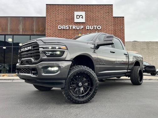 2025 RAM 2500 Laramie Crew Cab 4x4 6'4' Box