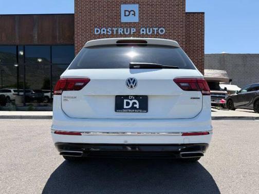 2019 Volkswagen Tiguan 2.0T SEL R-Line 4MOTION