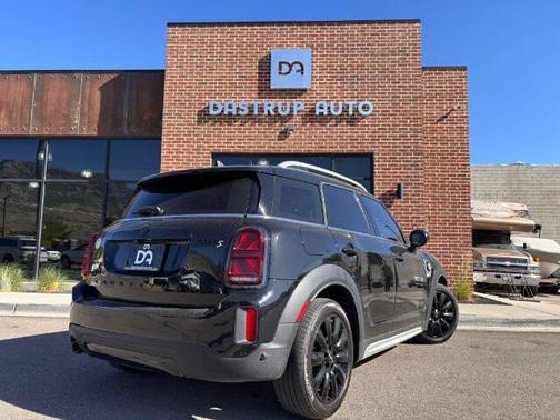 2023 MINI SE Countryman Cooper