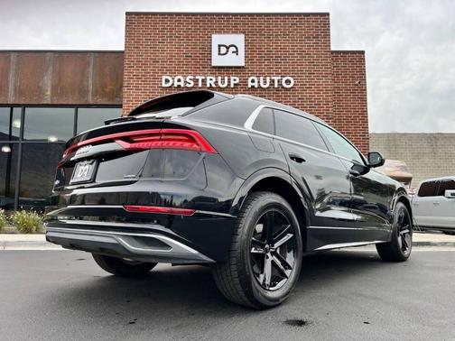 2019 Audi Q8 3.0T Premium