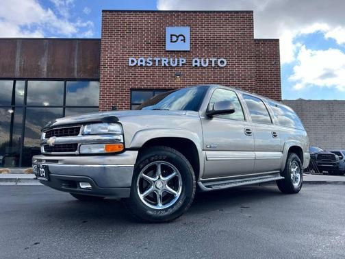 Light Pewter Metallic 2000 Chevrolet Suburban 1500 SUV