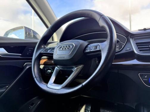2019 Audi Q5 45 Premium