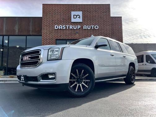 2017 GMC Yukon XL SLT