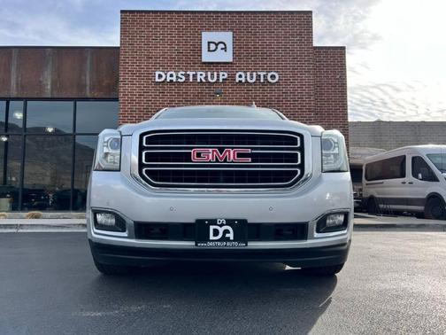 2017 GMC Yukon XL SLT