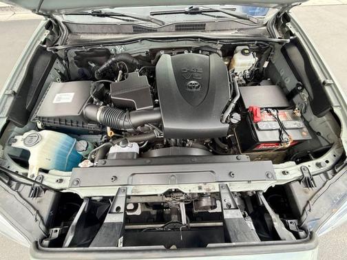 2022 Toyota Tacoma TRD Sport