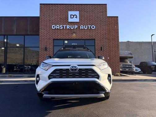 2021 Toyota RAV4 Hybrid SE