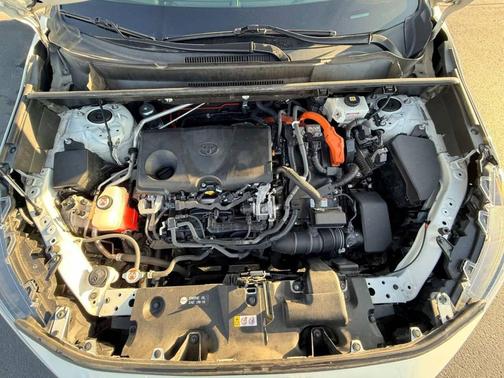 2021 Toyota RAV4 Hybrid SE