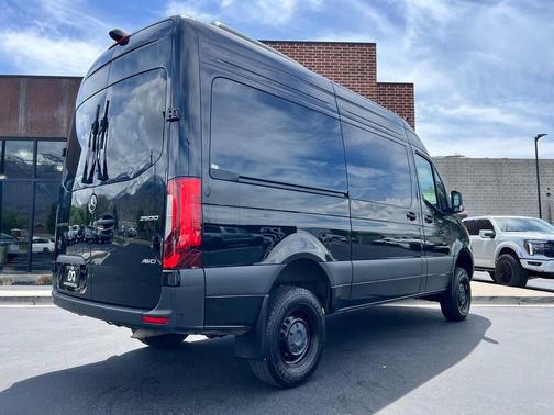 Jet Black 2024 Mercedes-Benz Sprinter 2500 Standard Roof
