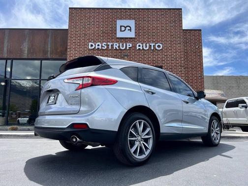 Lunar Silver Metallic 2019 Acura RDX Technology Package