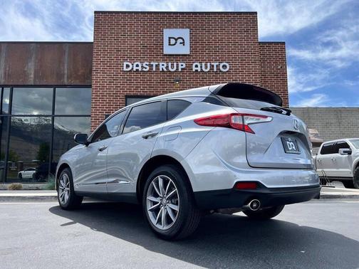 Lunar Silver Metallic 2019 Acura RDX Technology Package