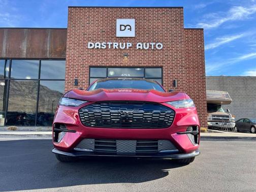 2025 Ford Mustang Mach-E GT