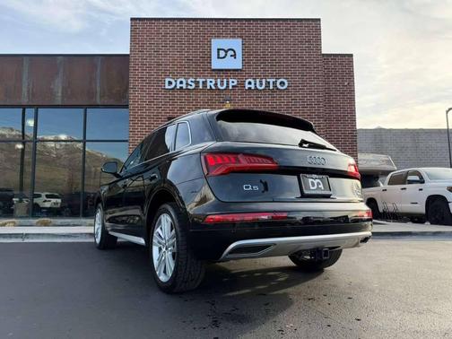 2018 Audi Q5 2.0T Tech Premium
