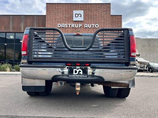 2004 Ford F-350 Lariat