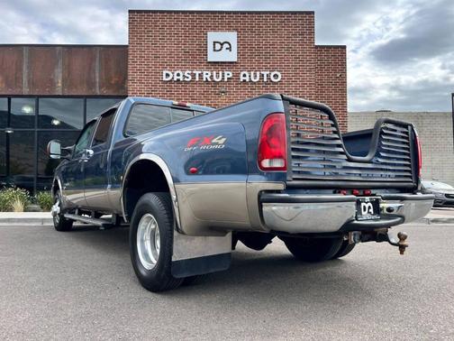 2004 Ford F-350 Lariat
