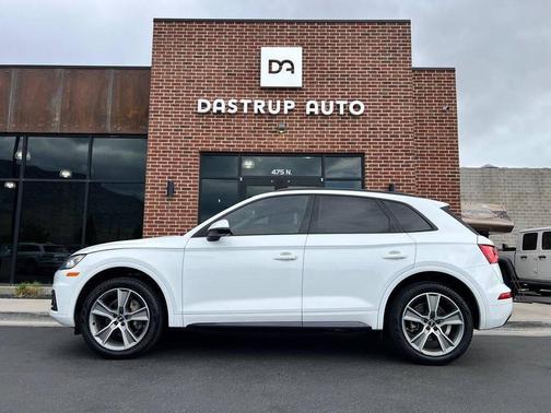 Ibis White 2019 Audi Q5 2.0T Premium Plus
