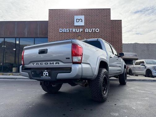2016 Toyota Tacoma TRD Sport