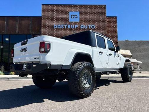 2020 Jeep Gladiator Sport S