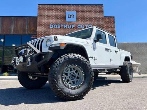 2020 Jeep Gladiator Sport S